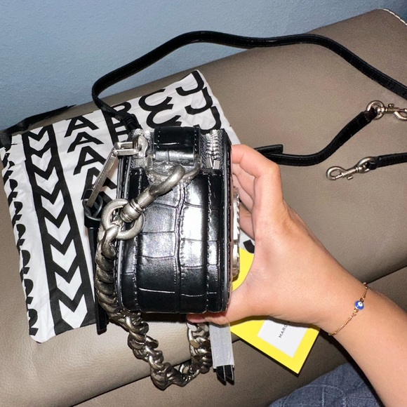 SALE❗️RARE THE MARC JACOBS SNAPSHOT CROC EMBOSSED BAG CHAIN &LEATHER STRAP - Picture 7 of 17